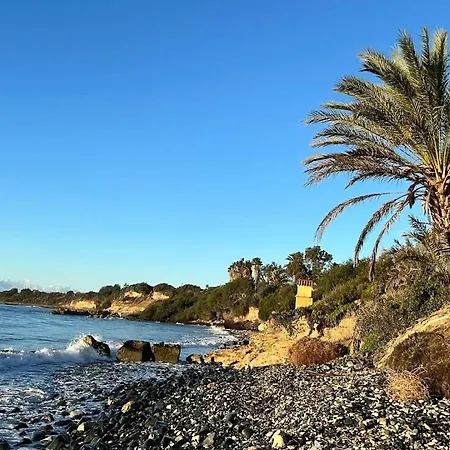 Domes At The אוהל מפואר Maroni