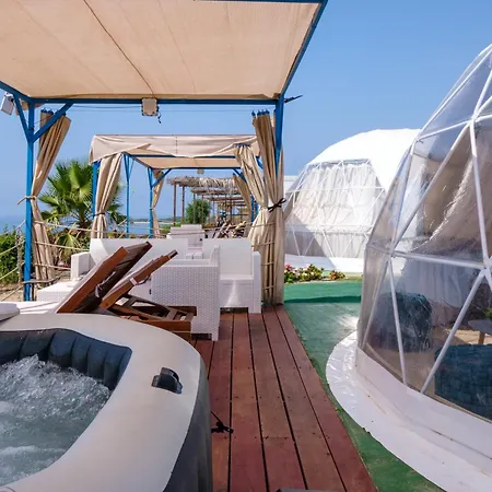 Domes At The Campismo de Luxo *