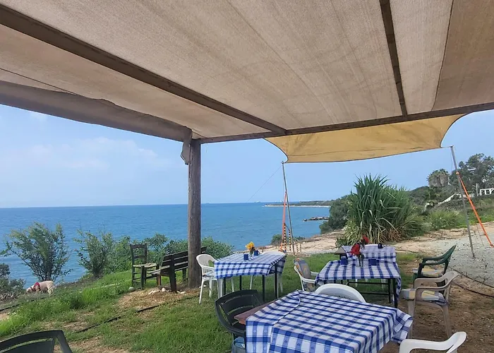 Domes At The * Maroni